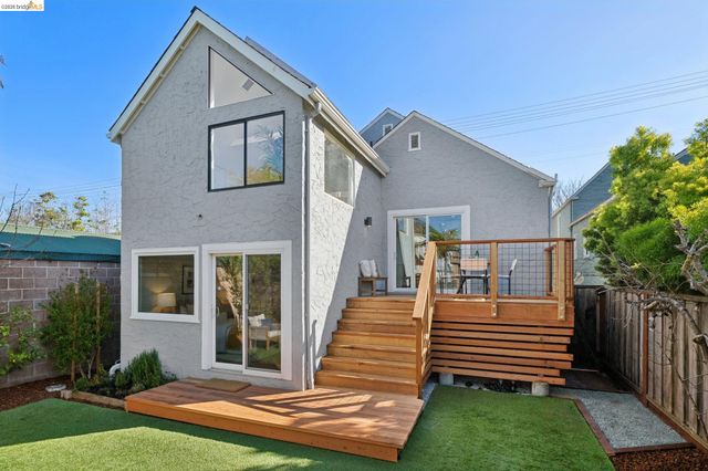 1114 Talbot Ave., Albany, CA 94706