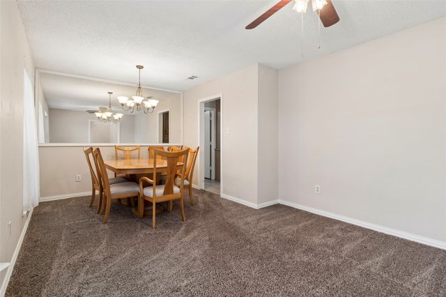 130 Clinton Lane, Midlothian, TX 76065