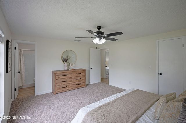 2656 PINEWOOD Boulevard E, Middleburg, FL 32068