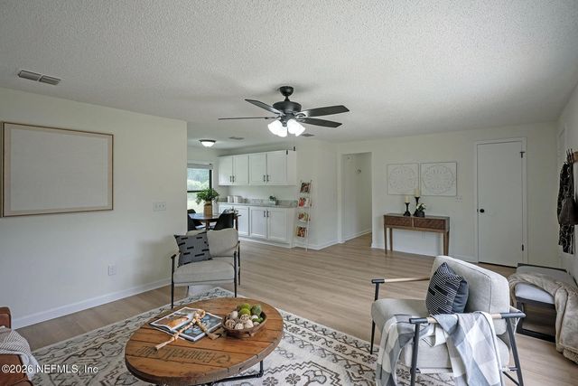 2656 PINEWOOD Boulevard E, Middleburg, FL 32068