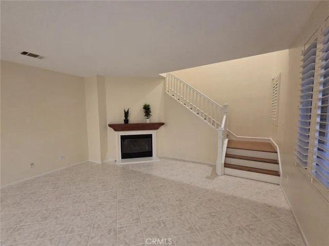 61 Dovecreek, Irvine, CA 92618