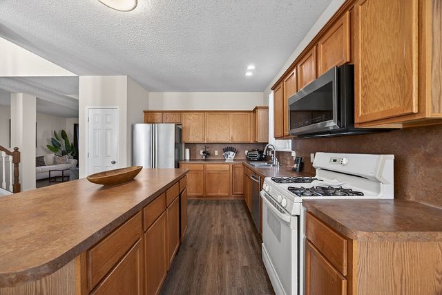 3330 Midstream Court, Mesquite, TX 75181