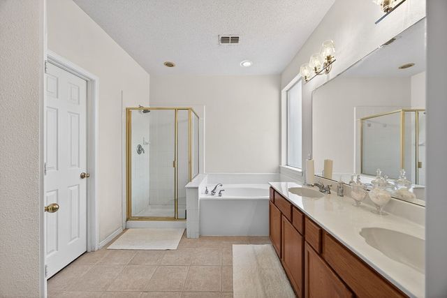 3330 Midstream Court, Mesquite, TX 75181