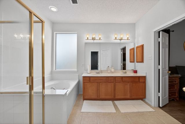 3330 Midstream Court, Mesquite, TX 75181