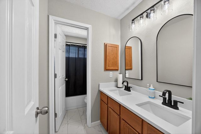 3330 Midstream Court, Mesquite, TX 75181