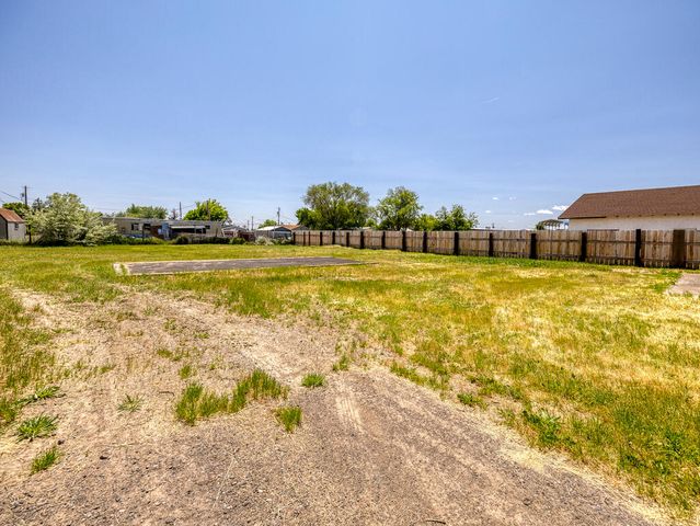 3126 Delaware Avenue, Klamath Falls, OR 97603
