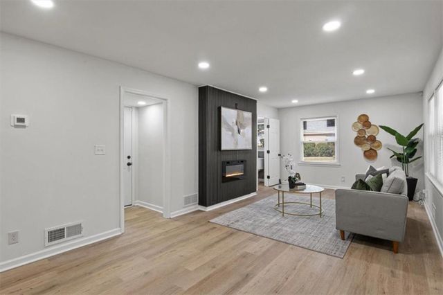 2995 Katherine Valley Road, Decatur, GA 30032