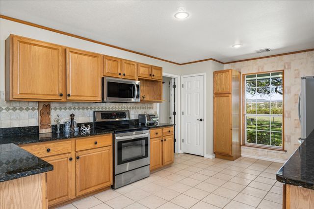 1311 Williamson Road, Granbury, TX 76048