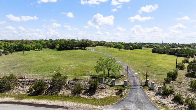 1311 Williamson Road, Granbury, TX 76048