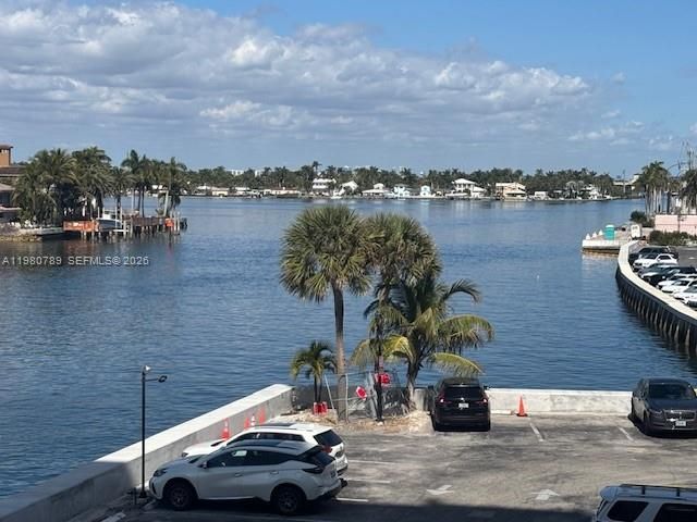 1400 S Ocean Drive 304, Hollywood, FL 33019