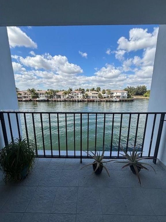 1400 S Ocean Drive 304, Hollywood, FL 33019