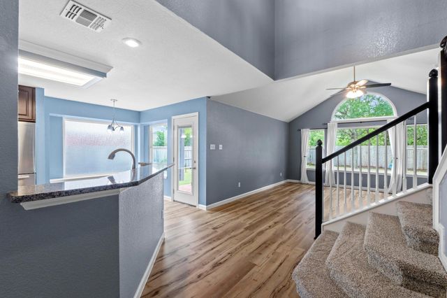 9105 Trickle Trace TRL, Round Rock, TX 78681