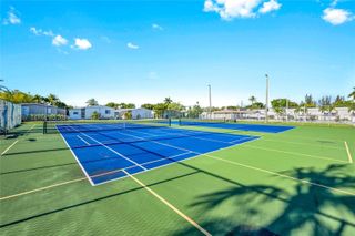 2148 SW 52nd St, Dania Beach, FL 33312