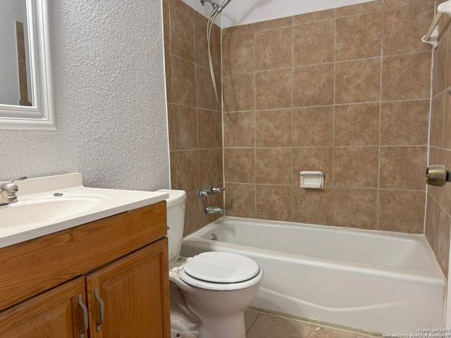 132 MEADOW WAY, Converse, TX 78109