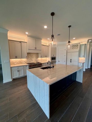 117 La Ventana DR, Liberty Hill, TX 78642