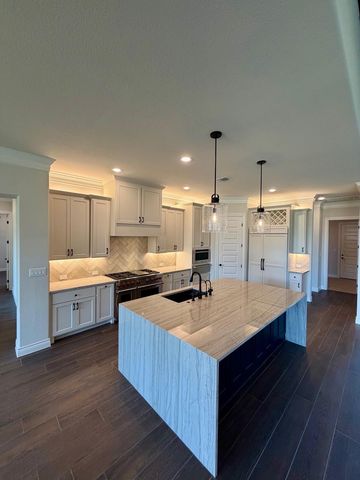 117 La Ventana DR, Liberty Hill, TX 78642
