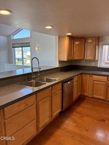 3853 Sunset Lane, Oxnard, CA 93035