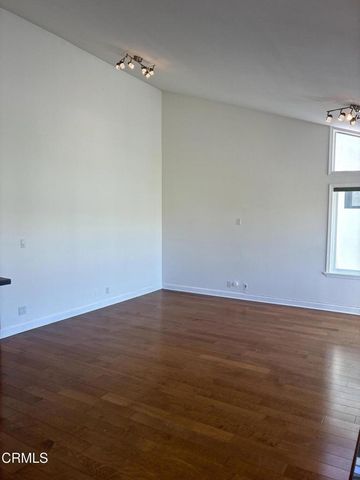 3853 Sunset Lane, Oxnard, CA 93035