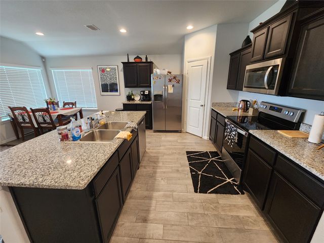 9240 Castorian Drive, Fort Worth, TX 76131