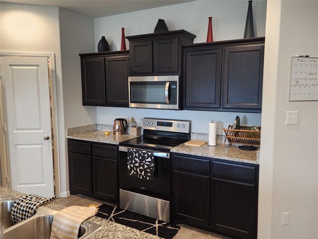 9240 Castorian Drive, Fort Worth, TX 76131