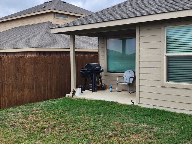 9240 Castorian Drive, Fort Worth, TX 76131