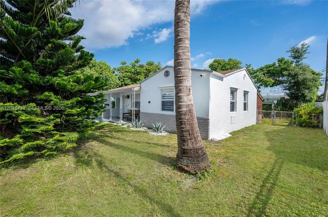 2371 NW 85th St, Miami, FL 33147