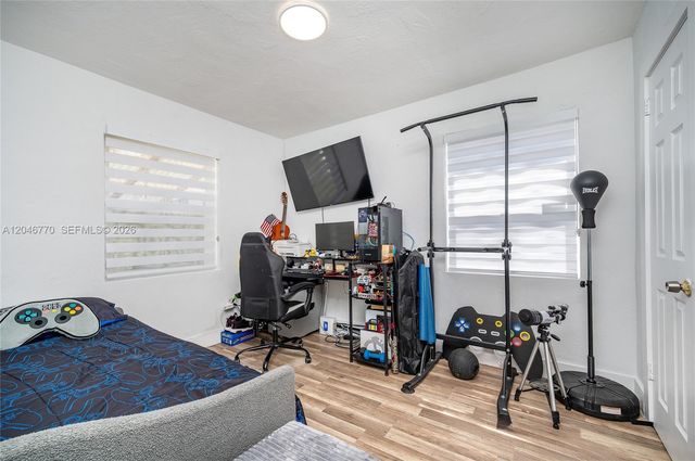 2371 NW 85th St, Miami, FL 33147