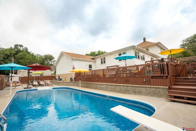 1919 S 8 Street, Omaha, NE 68108