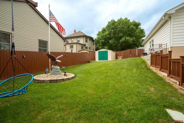 1919 S 8 Street, Omaha, NE 68108