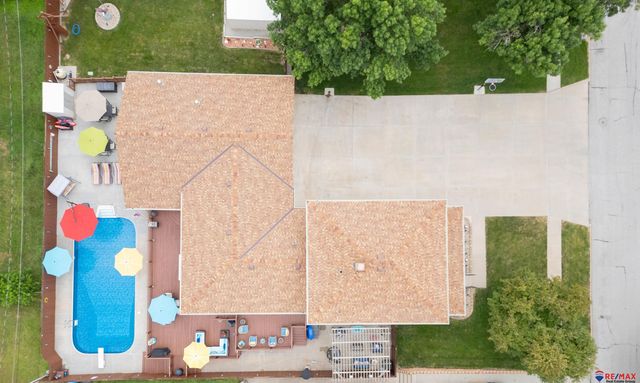 1919 S 8 Street, Omaha, NE 68108