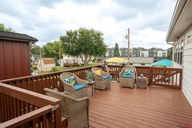 1919 S 8 Street, Omaha, NE 68108