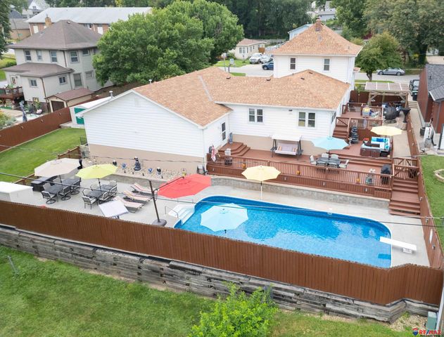1919 S 8 Street, Omaha, NE 68108