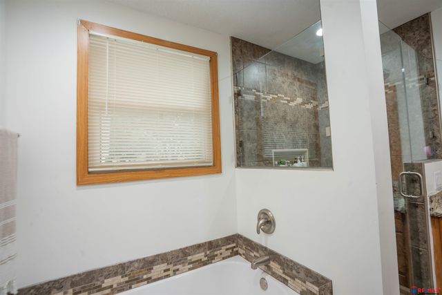 1919 S 8 Street, Omaha, NE 68108