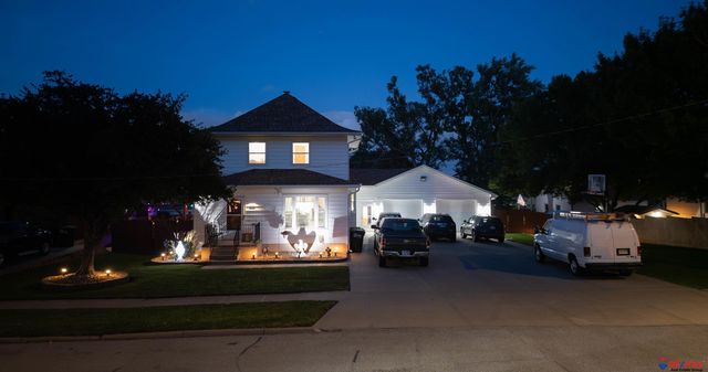 1919 S 8 Street, Omaha, NE 68108
