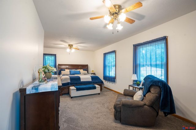 1919 S 8 Street, Omaha, NE 68108