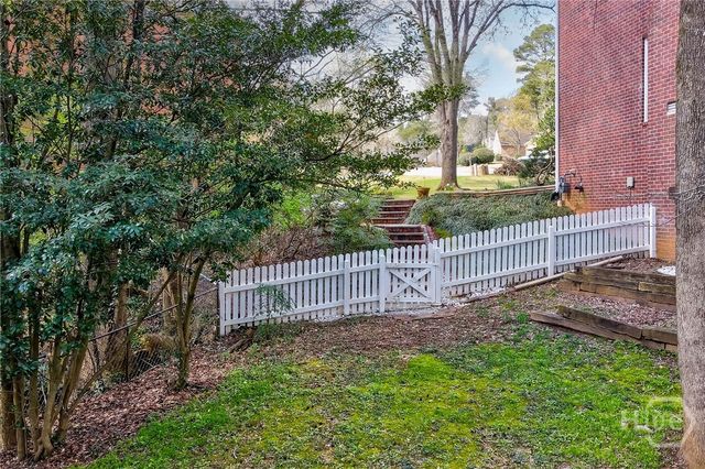 199 Lenox Place, Athens, GA 30606