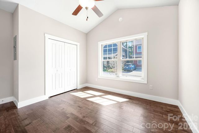 79 Wheeler Road, Weaverville, NC 28787