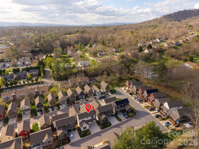 79 Wheeler Road, Weaverville, NC 28787