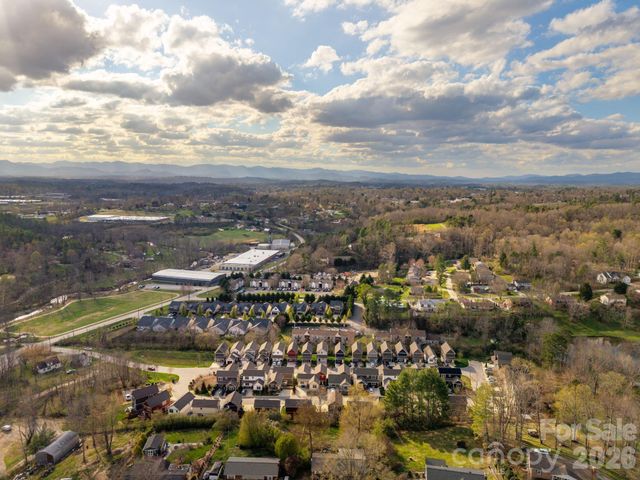 79 Wheeler Road, Weaverville, NC 28787