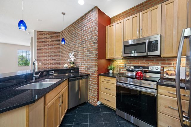 10409 CRIMSON PARK LANE 110, Tampa, FL 33626