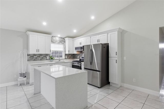 1527 BROOKEBRIDGE DRIVE, Orlando, FL 32825