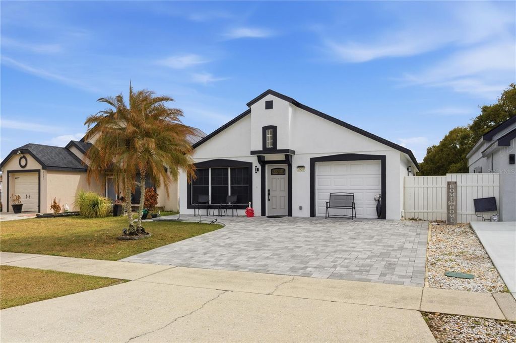 1527 BROOKEBRIDGE DRIVE, Orlando, FL 32825