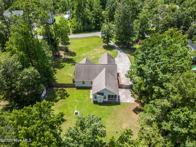 356 Knollwood Drive, Hampstead, NC 28443
