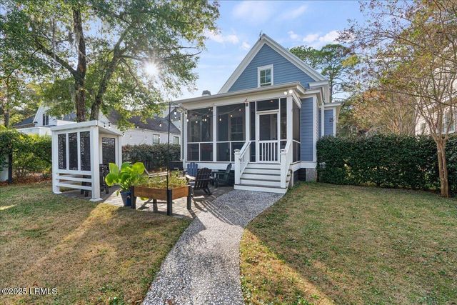 10 Hayek Street, Beaufort, SC 29907
