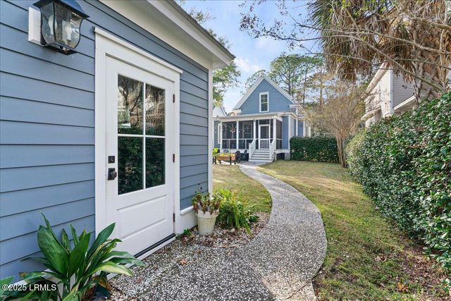 10 Hayek Street, Beaufort, SC 29907