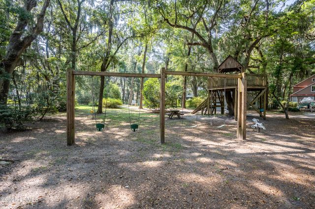 10 Hayek Street, Beaufort, SC 29907