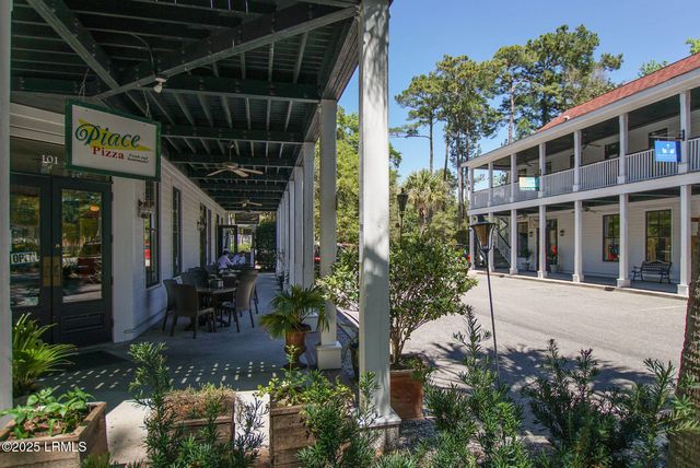 10 Hayek Street, Beaufort, SC 29907