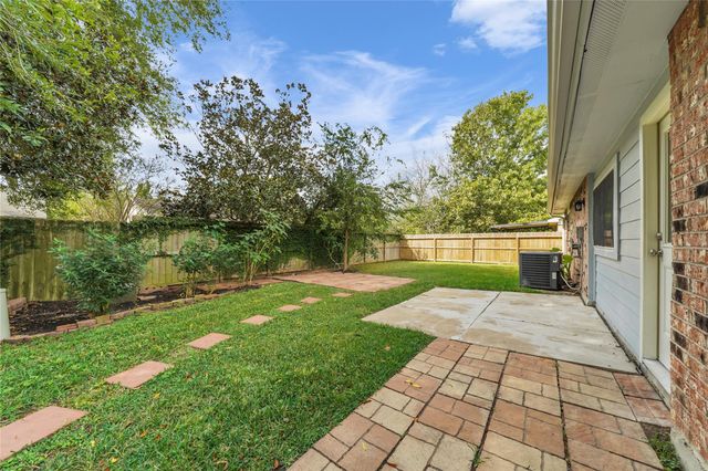 6630 Tara Drive, Richmond, TX 77469
