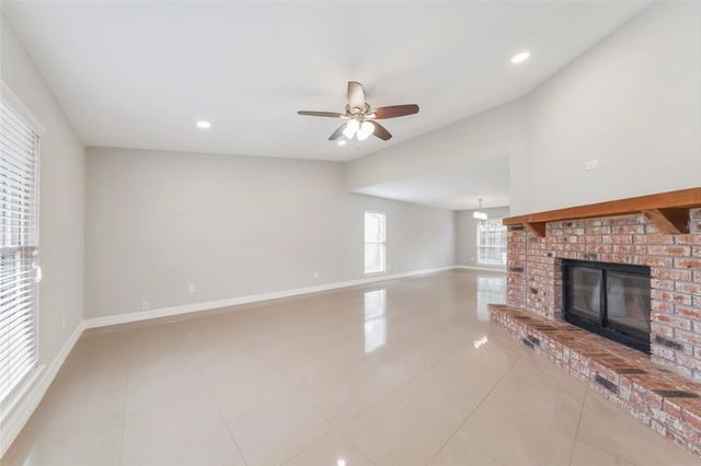 6630 Tara Drive, Richmond, TX 77469