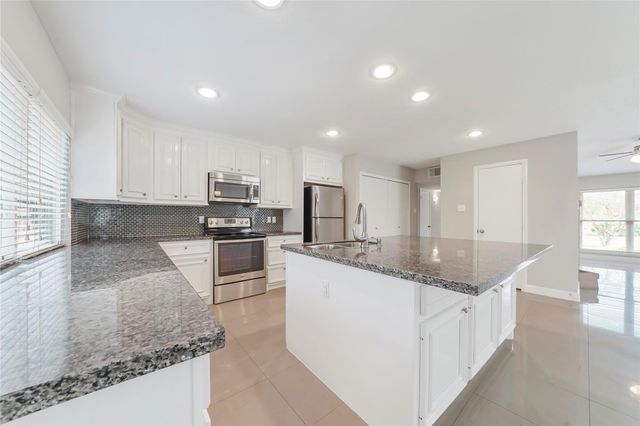 6630 Tara Drive, Richmond, TX 77469